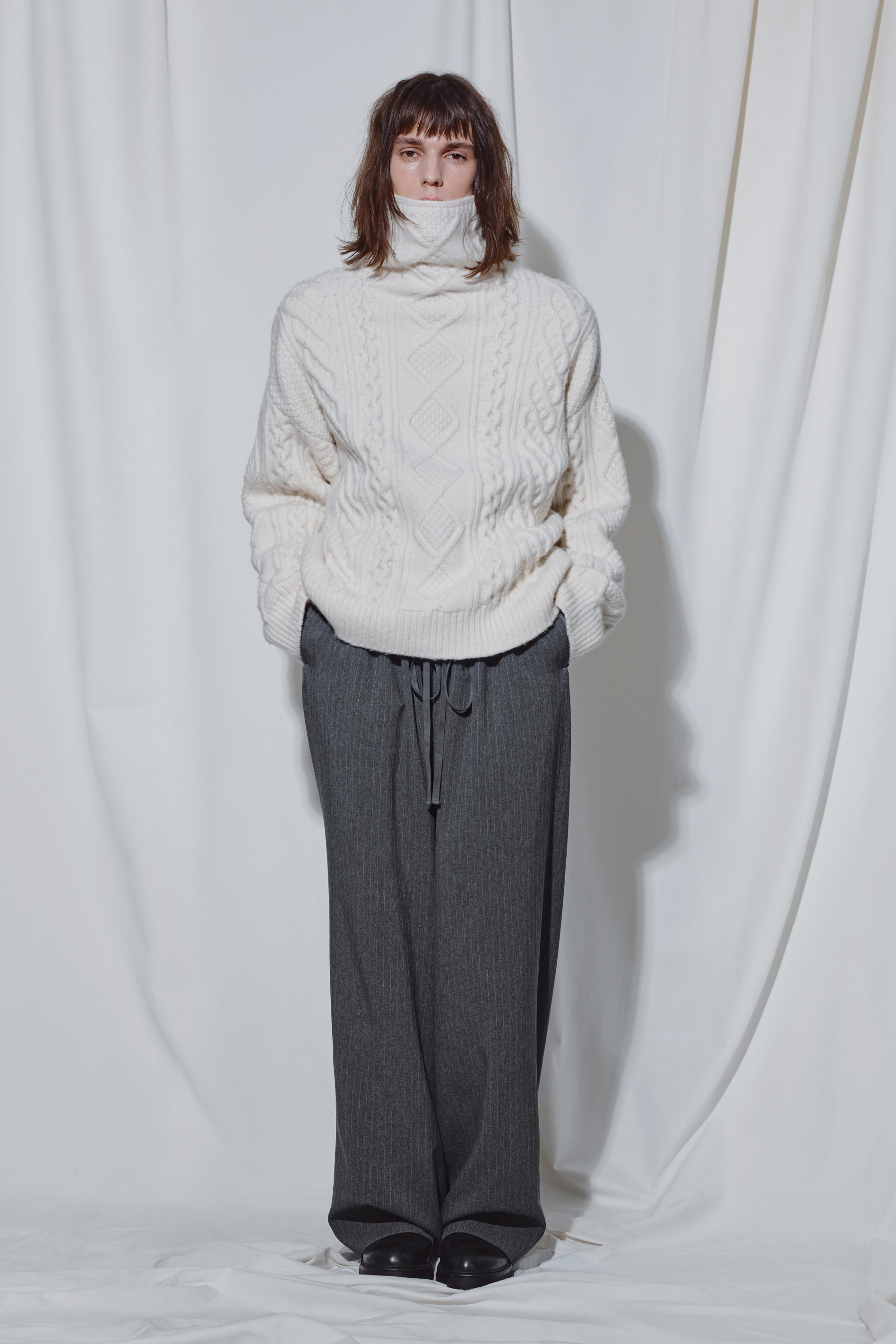 IVORY HIGH NECK CABLE KNIT SWEATER