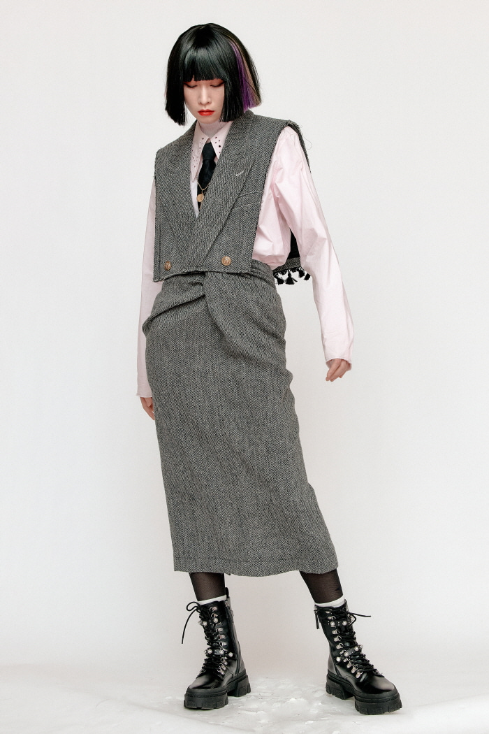 Gray Herringbone Wool Raw-cut Tassel Vest