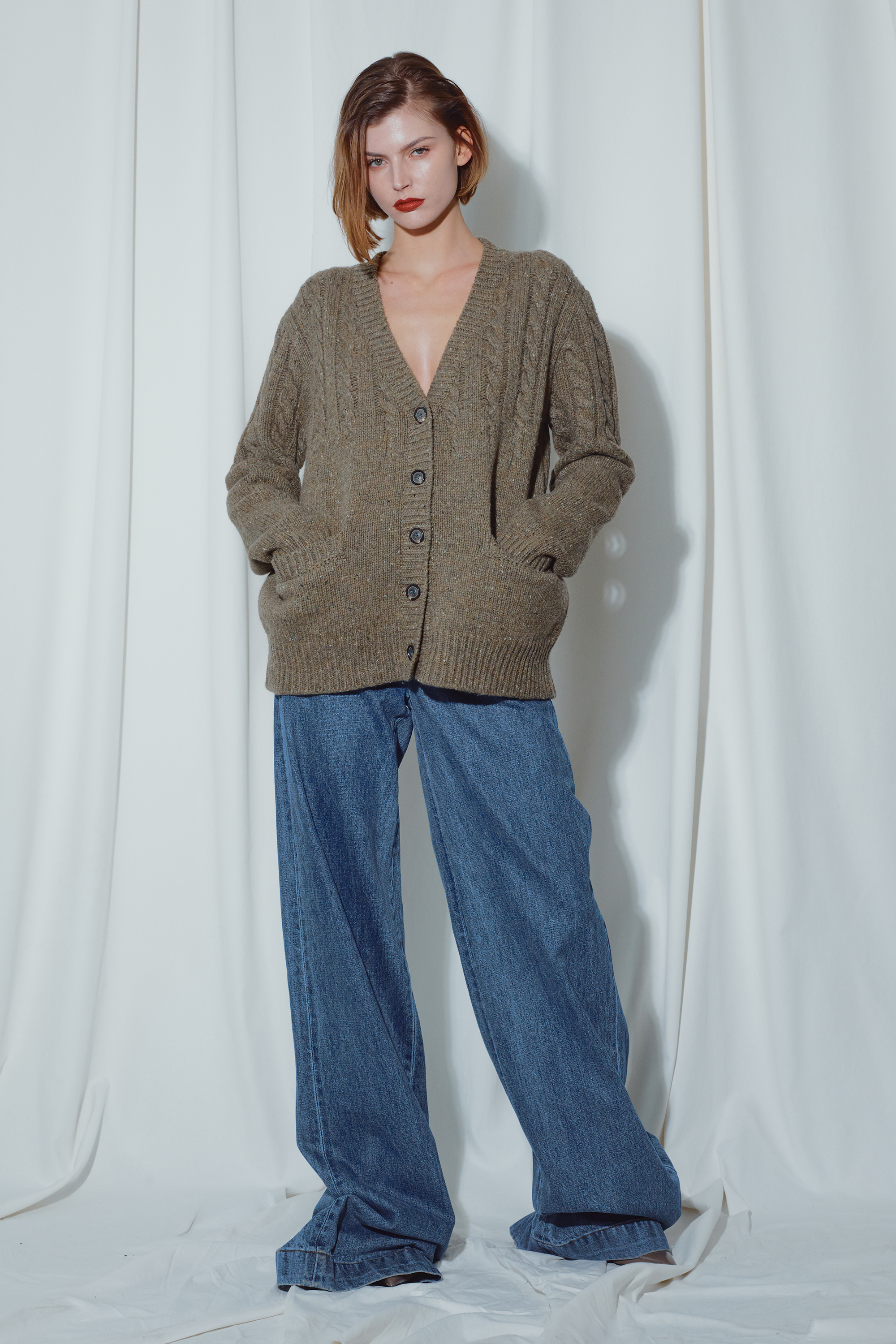 OLIVE GREEN GRADIENT TWISTED KNIT CARDIGAN